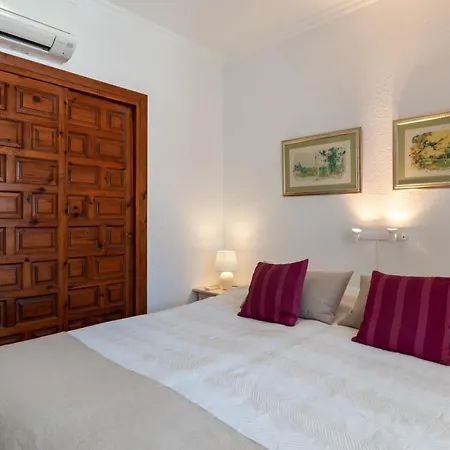 Almijara Apartment *